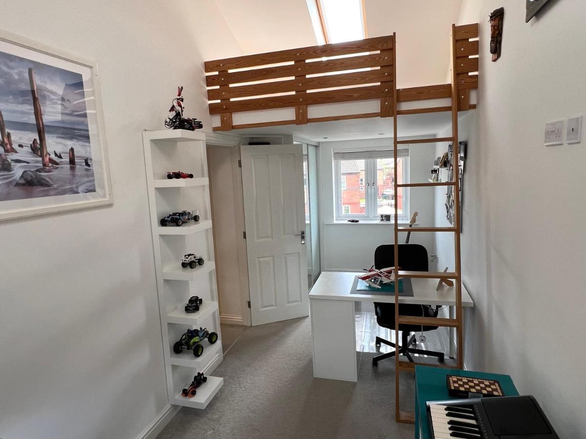 Simply Stunning 2 Bedroom Home With Parking Space Nottingham Eksteriør bilde