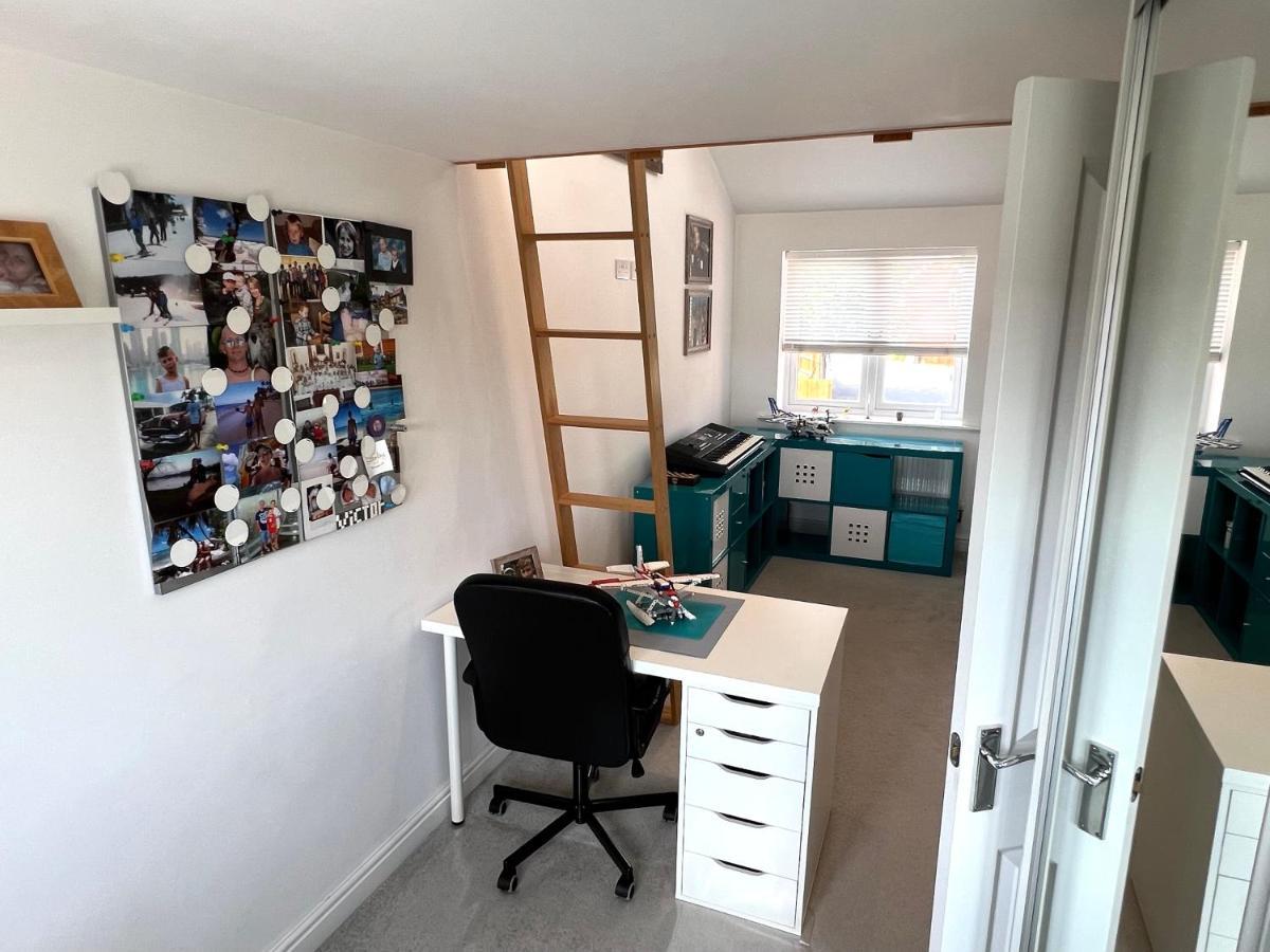 Simply Stunning 2 Bedroom Home With Parking Space Nottingham Eksteriør bilde